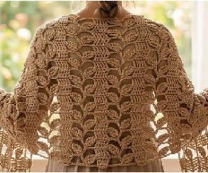 Aprende a tejer esta bella capa crochet